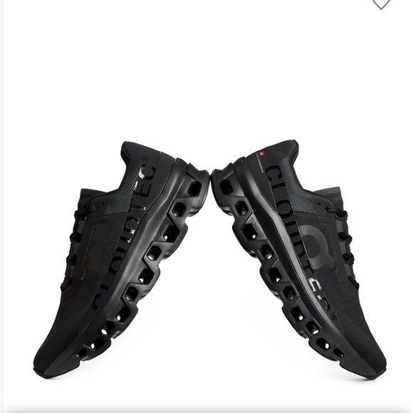 ON CLOUD Cloudmonster
Men size 12 unisex gently used
Black / Black - Picture 5 of 16